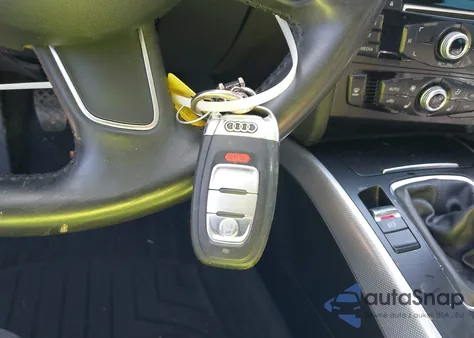 2013 Audi A4 2.0T Premium from USA, damaged, VIN WAUDFAFL5DA158032